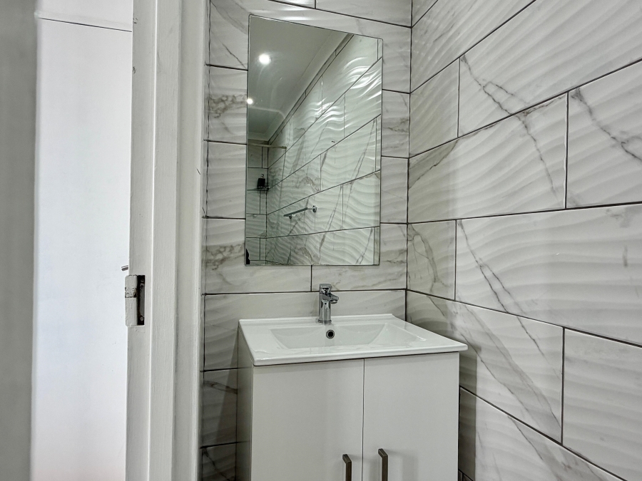 2 Bedroom Property for Sale in Cape Town City Centre Western Cape